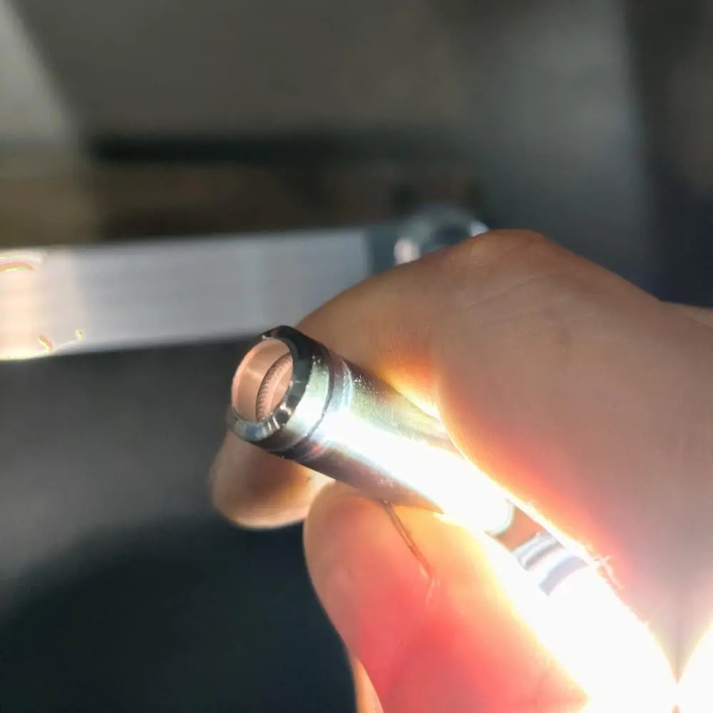 Soudage par formage double face de tubes semi-conducteurs
