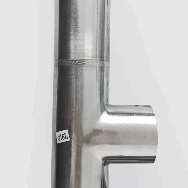 Soudage de tuyaux en t en acier inoxydable
